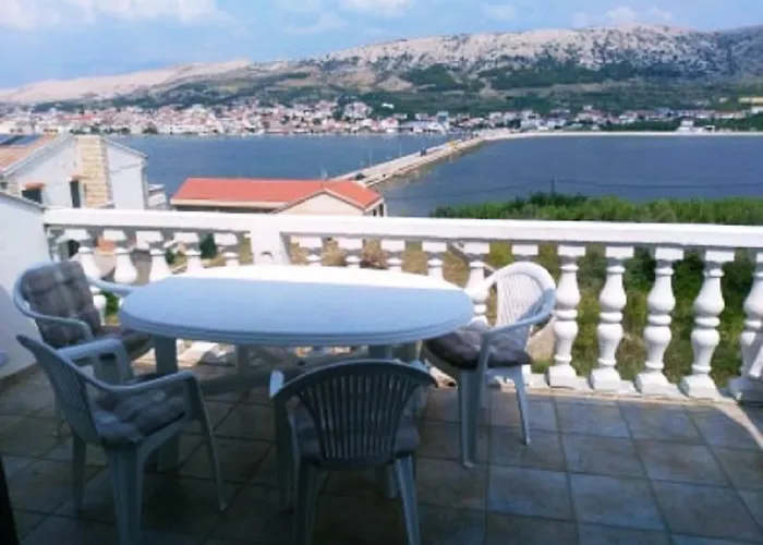 Verica Apartament Pag Town