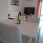 Verica * باغ