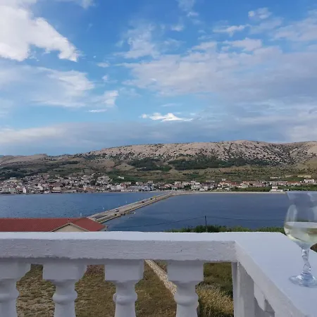 Verica Апартаменты Паг